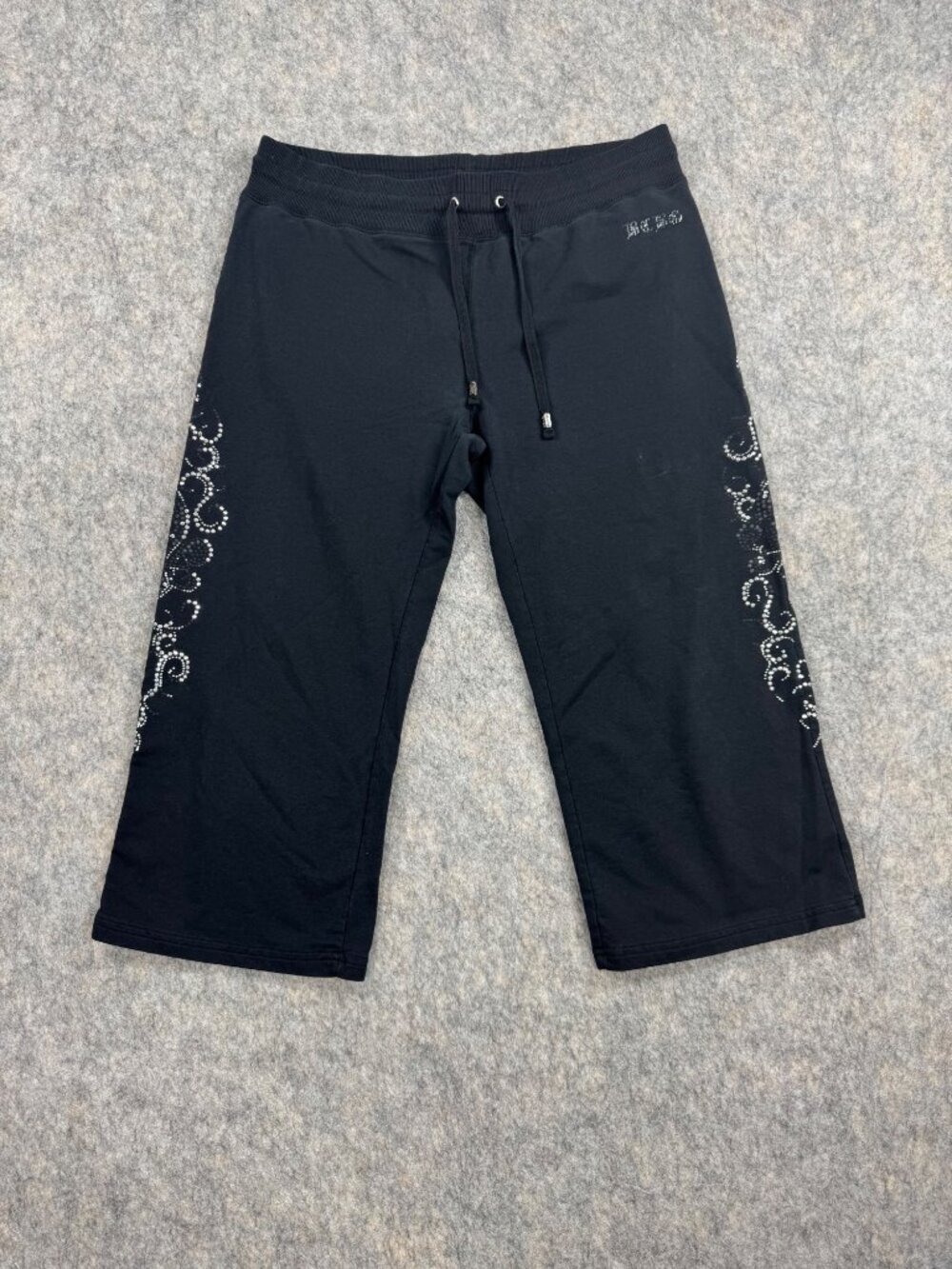 Vintage BCBG Maxazria Capri Sweatpants Rhinestone Sz L Black Embellished